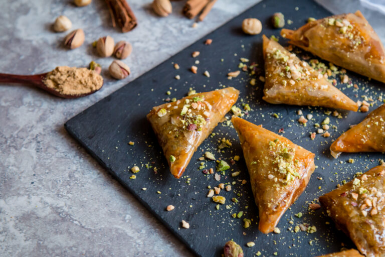 Briouates aux amandes et au miel